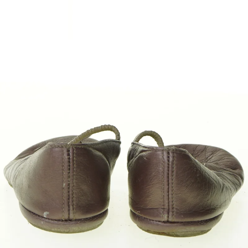 Sko fra Pepe (str. 22)