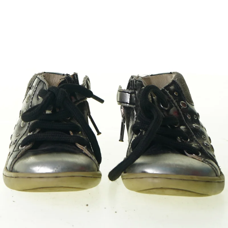 Sko fra Primigi (str. Two)