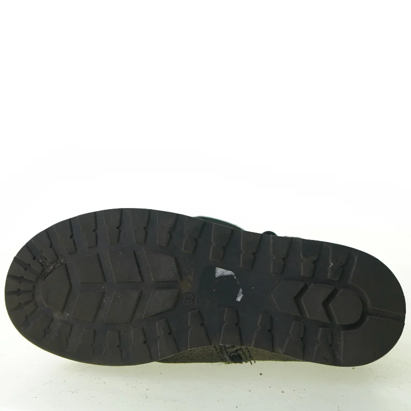 Vinterstøvler (str. 33)