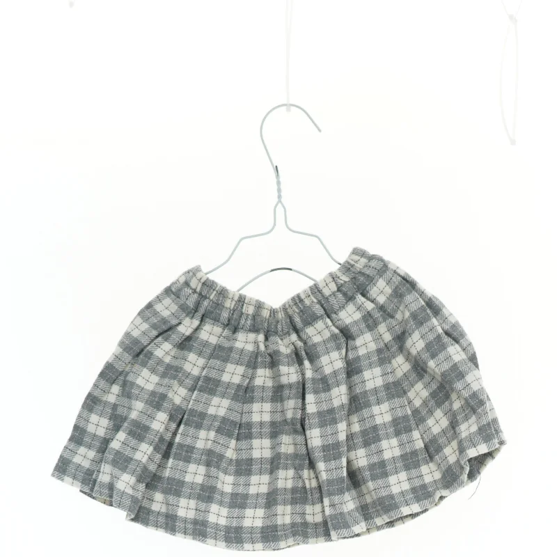 Nederdel fra Benetton (str. 68 cm)