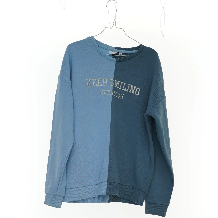 Trøje fra Name It (str. 152 cm)