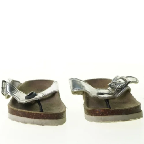 Sandaler (str. 28)