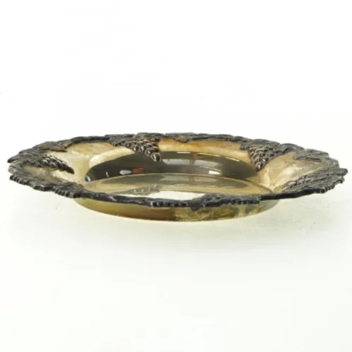 Tallerken, sølvfarvet (str. 17 cm)