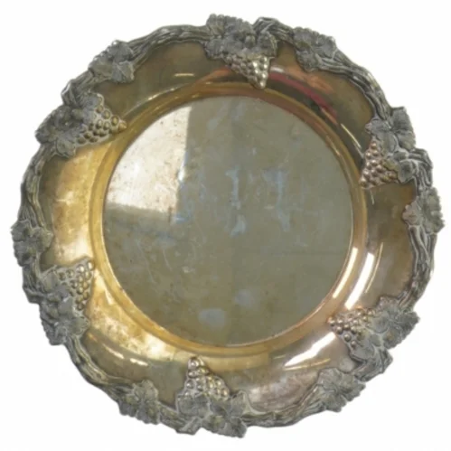 Tallerken, sølvfarvet (str. 17 cm)