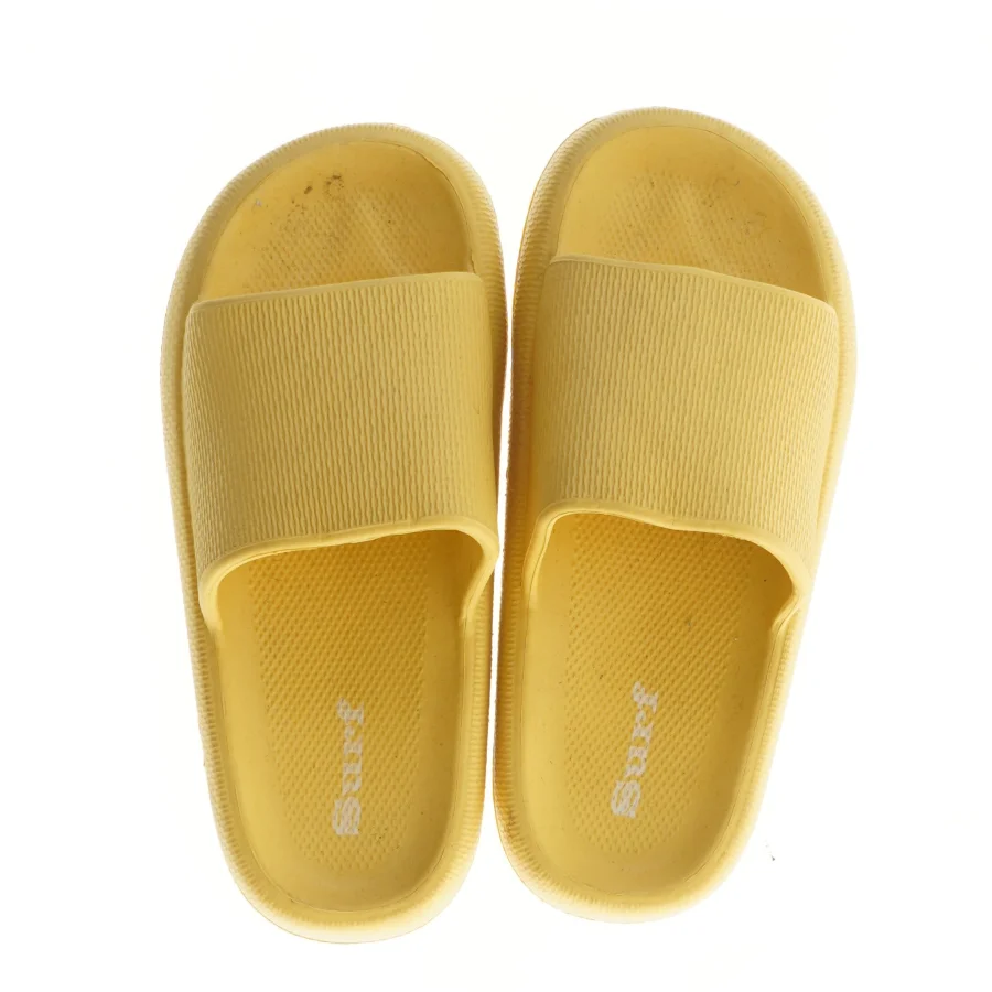 Gule badesandaler fra Surf (str. 39-40 )