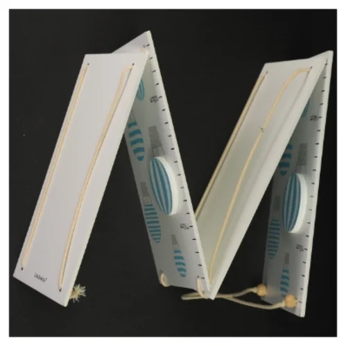 Børne vækstmåler fra Jabadabado (str. Selve pladerne er 80 x 12 cm)