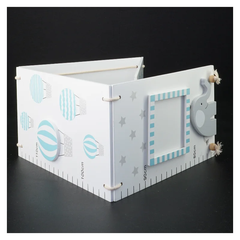 Børne vækstmåler fra Jabadabado (str. Selve pladerne er 80 x 12 cm)