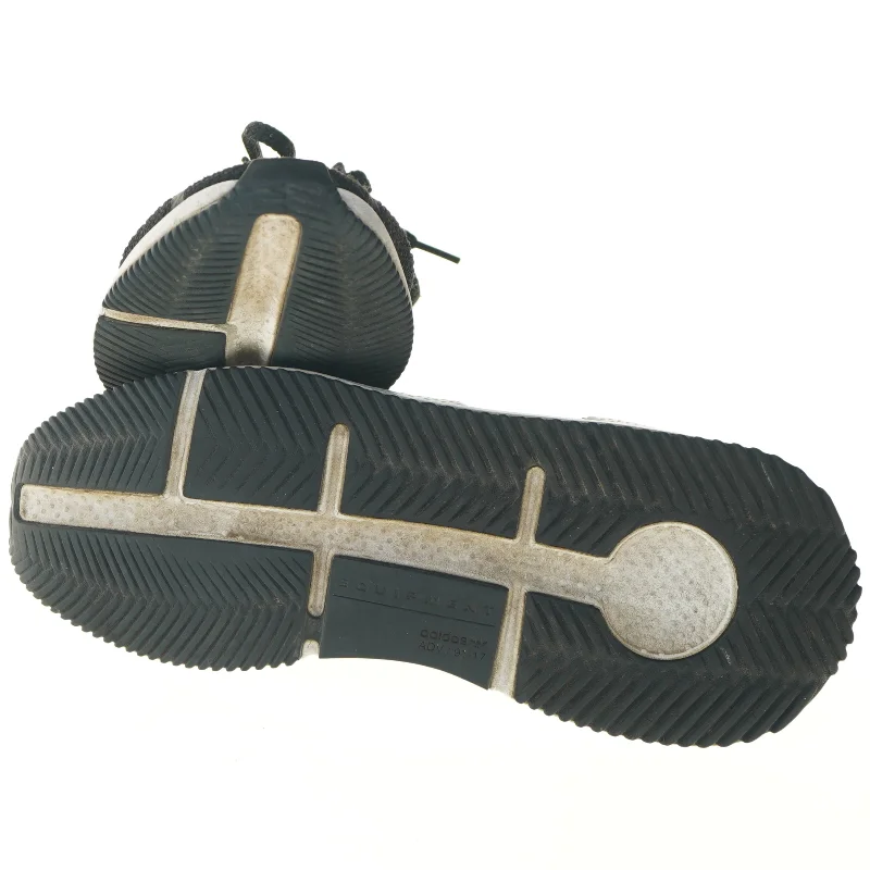 Sort sneaker, størrelse 42 fra Equipment (str. 42 )