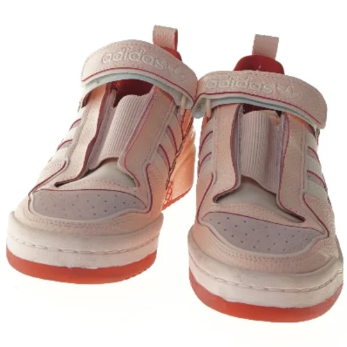 Sneakers fra Adidas str. 40,5  (str. 40,5 )