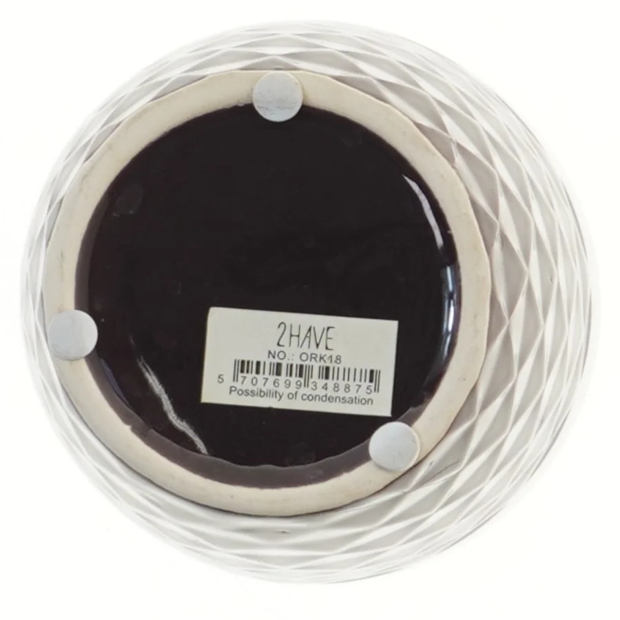 Sort/mørk lilla vase med riflet mønster fra 2have (str. Ø 13 cm længde 15 cm)