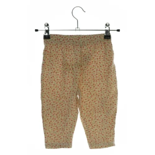 Bukser fra H&M (str. 74)