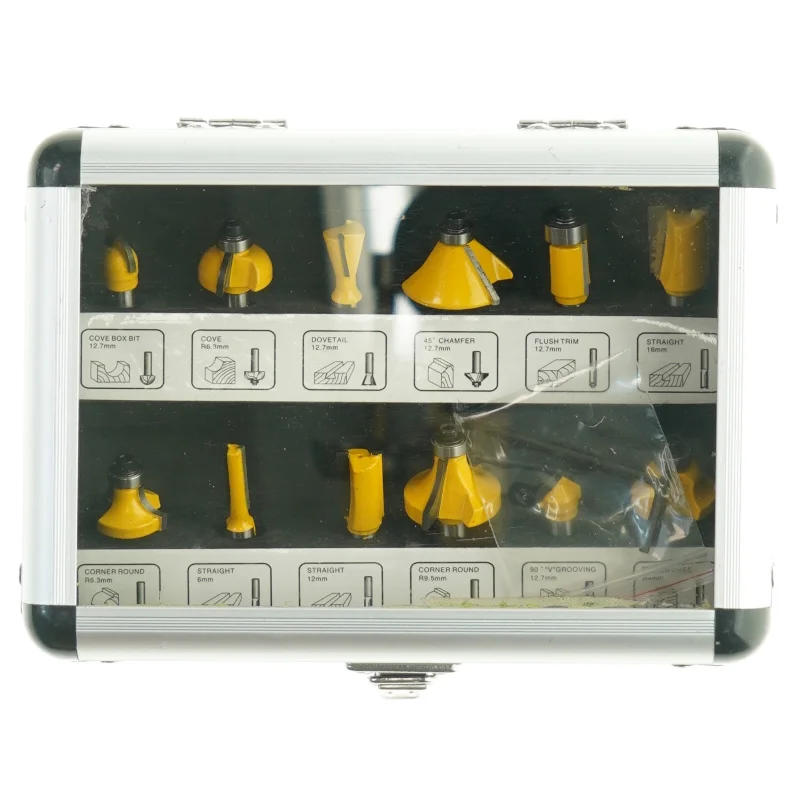 Bitsæt i aluminiumsboks fra Mitsutomo (str. 19 x, 14 x 6 cm)