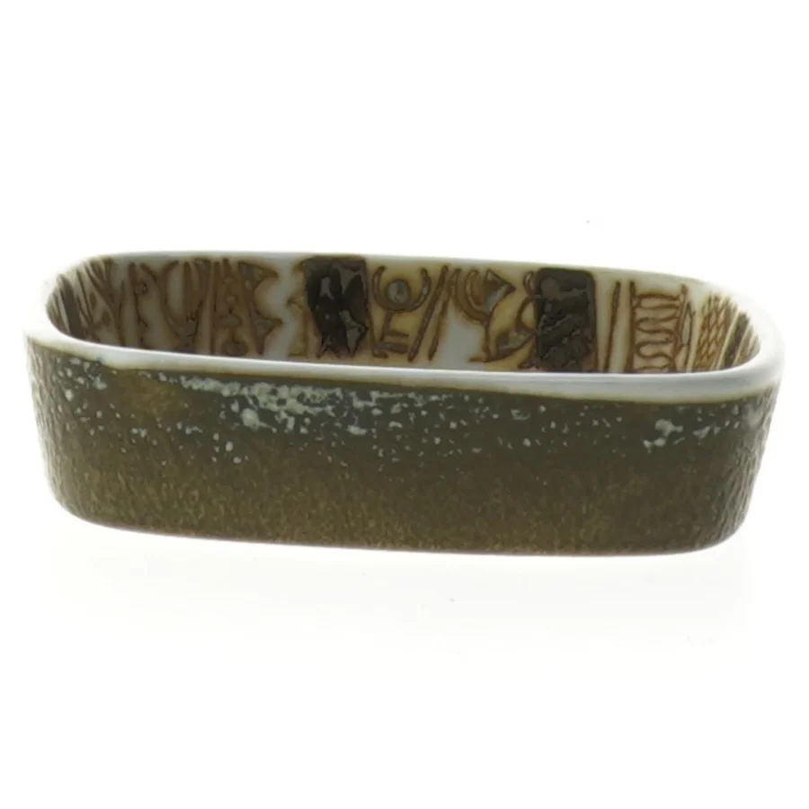 Fajance fade fra Royal Copenhagen (str. 10 cm. og 15 cm)