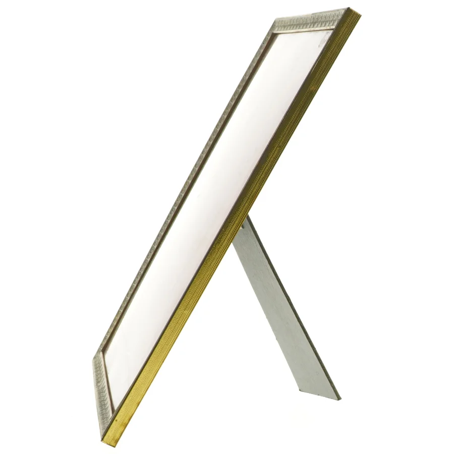 Gylden fotoramme fra Danish Design (str. 24,5x18,5 cm)