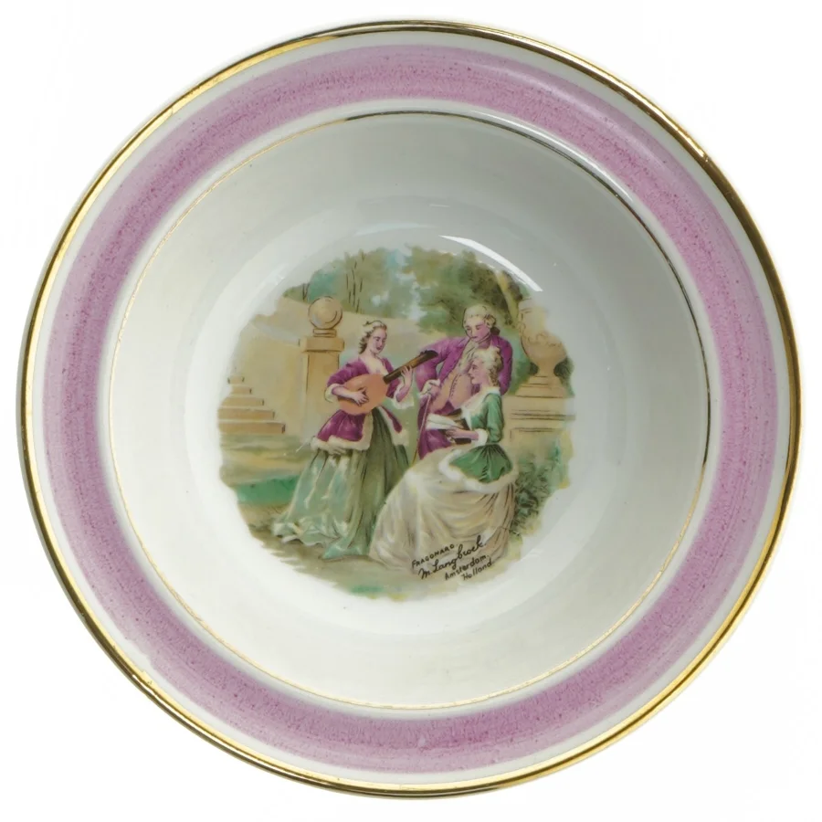 Seks dybe tallerkener med rokokomotiver fra Arabia (str. Ø. 17. cm. 6 styk)