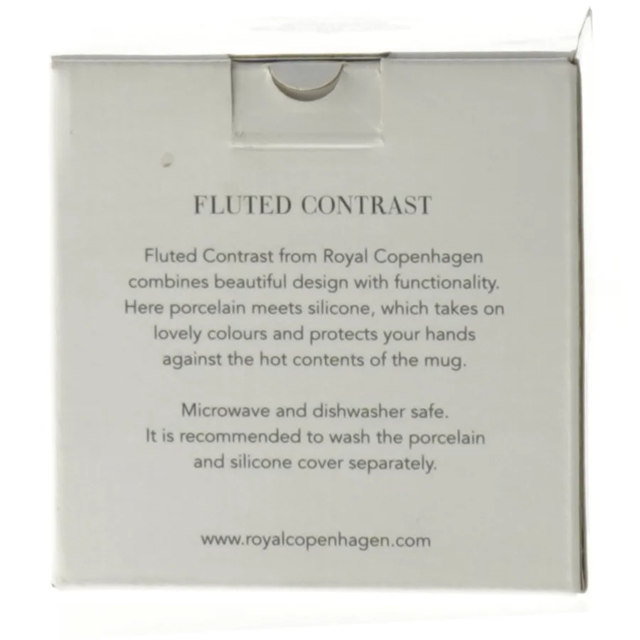Royal Copenhagen Fluted Contrast Krus fra Royal Copenhagen (str. 9,5 cm)