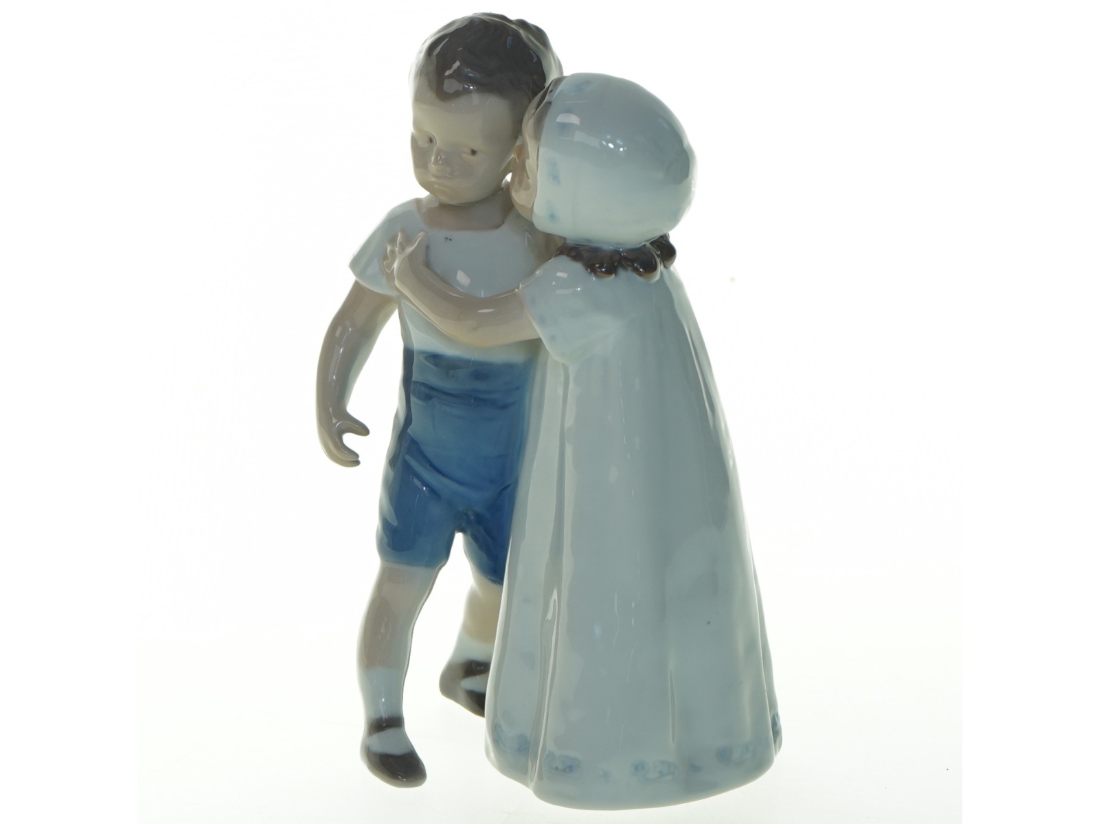 Porcelænsfigur af to børn fra B&G (str. 18x10 cm)