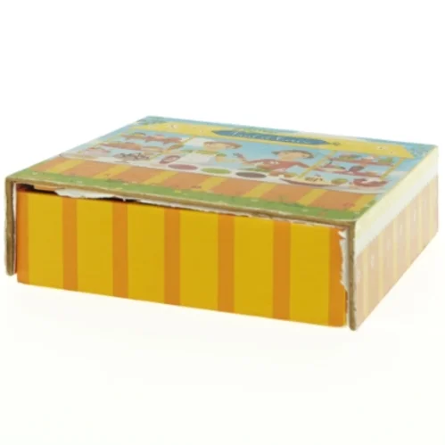 Isvafler med farverige kugler