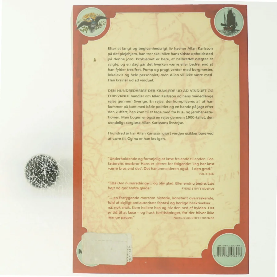 Den hundredårige der kravlede ud af vinduet og forsvandt af Jonas Jonasson (Bog)