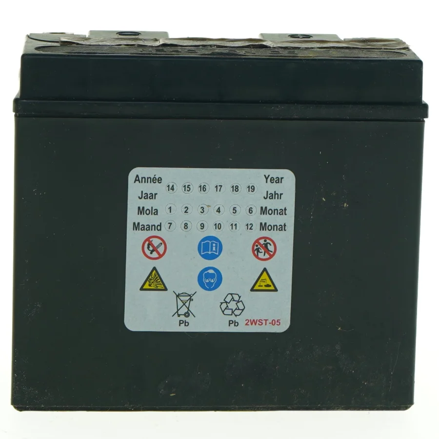 Motorcykelbatteri LP YT12B-BS fra Agm (str. 15 x, 13 x 6 og en halv cm)