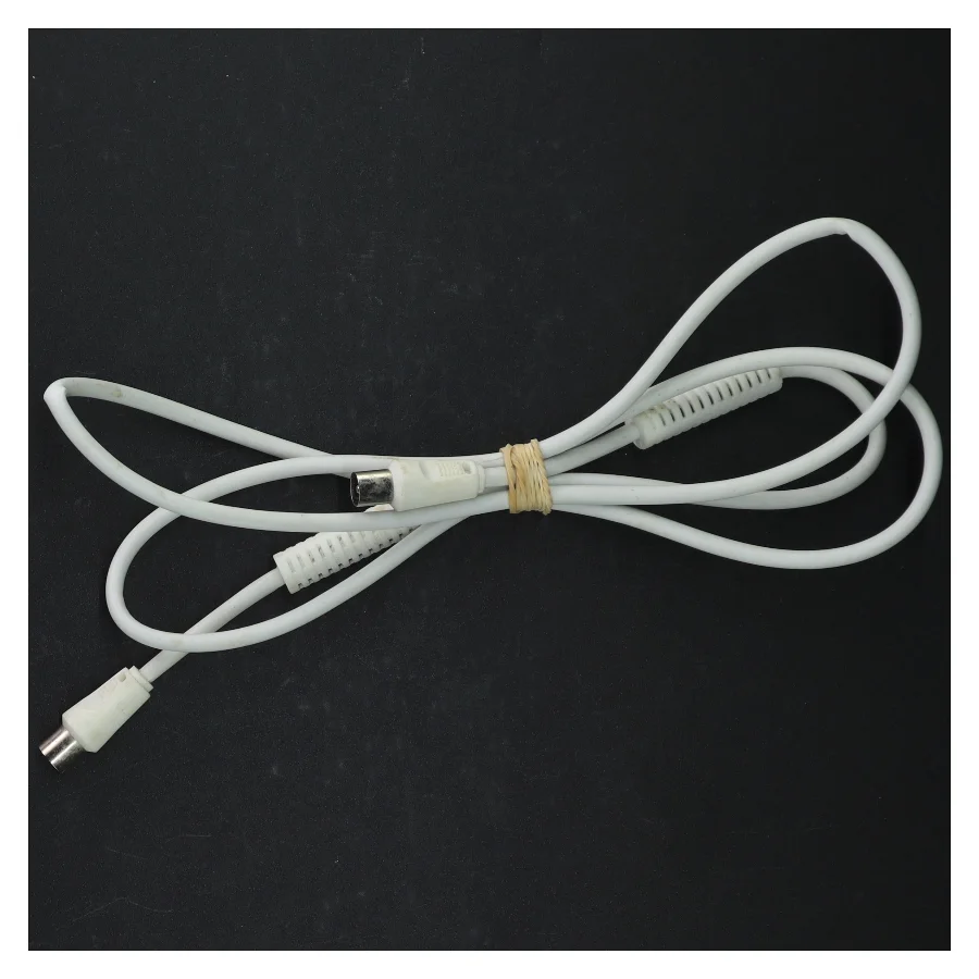 Hvidt TV kabel (str. 150 cm)