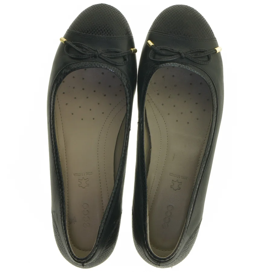 Flade sorte ballerinaer fra Ecco (str. 39 )