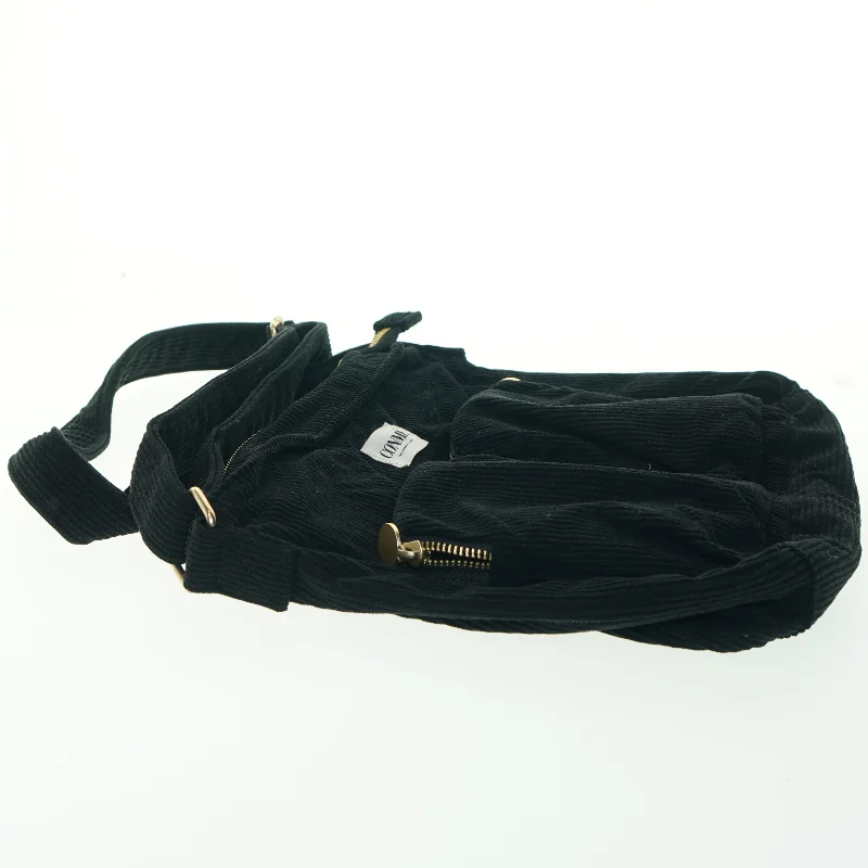 Sort skuldertaske fra Conme (str. 27x31 cm)