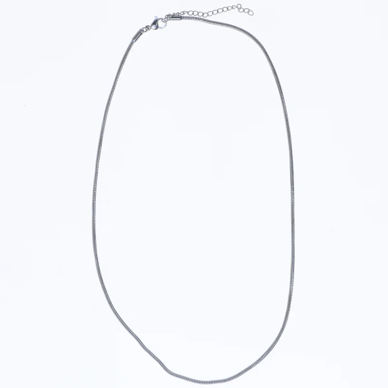 Sølv halskæde (str. 44 cm)