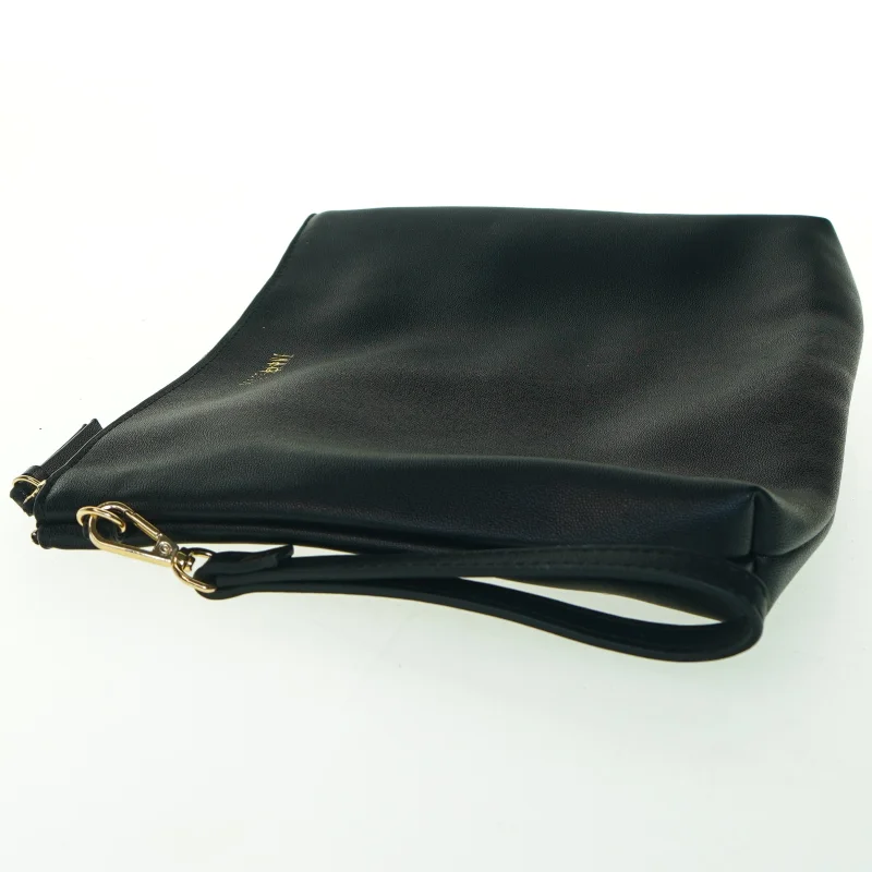 Sort clutch med håndledsrem fra Protealane (str. 29x22 cm)