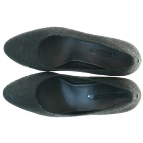 Sorte højhælede pumps fra Ecco (str. 39 )