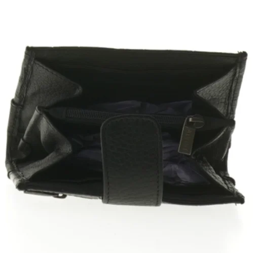 Sort pung med krokodillemønster fra ALVINÉ (str. 14x11 cm)