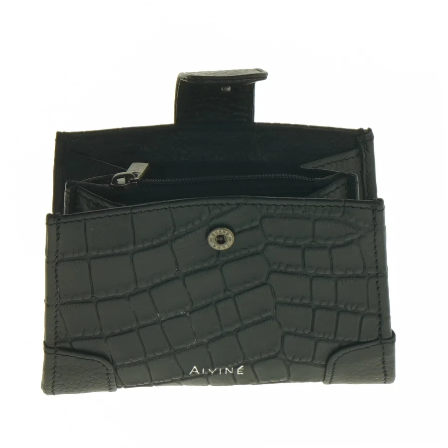 Sort pung med krokodillemønster fra ALVINÉ (str. 14x11 cm)