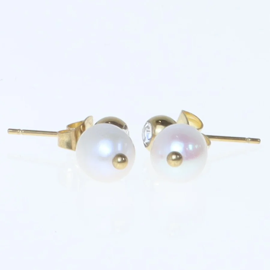 Guld øreringe med perler (str. 2 cm)