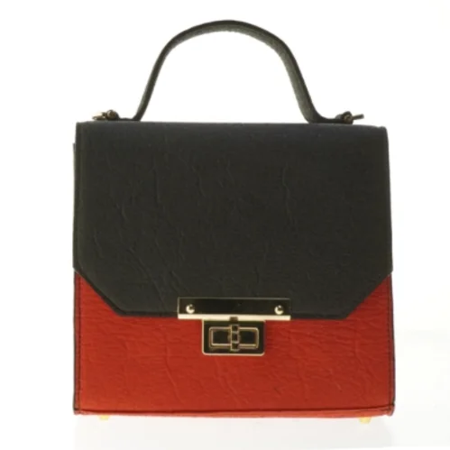 Håndtaske i sort og rød (str. 21x19 cm)