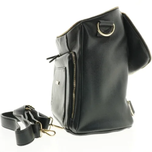Sort skuldertaske fra Protealine (str. 38 x 35 cm)