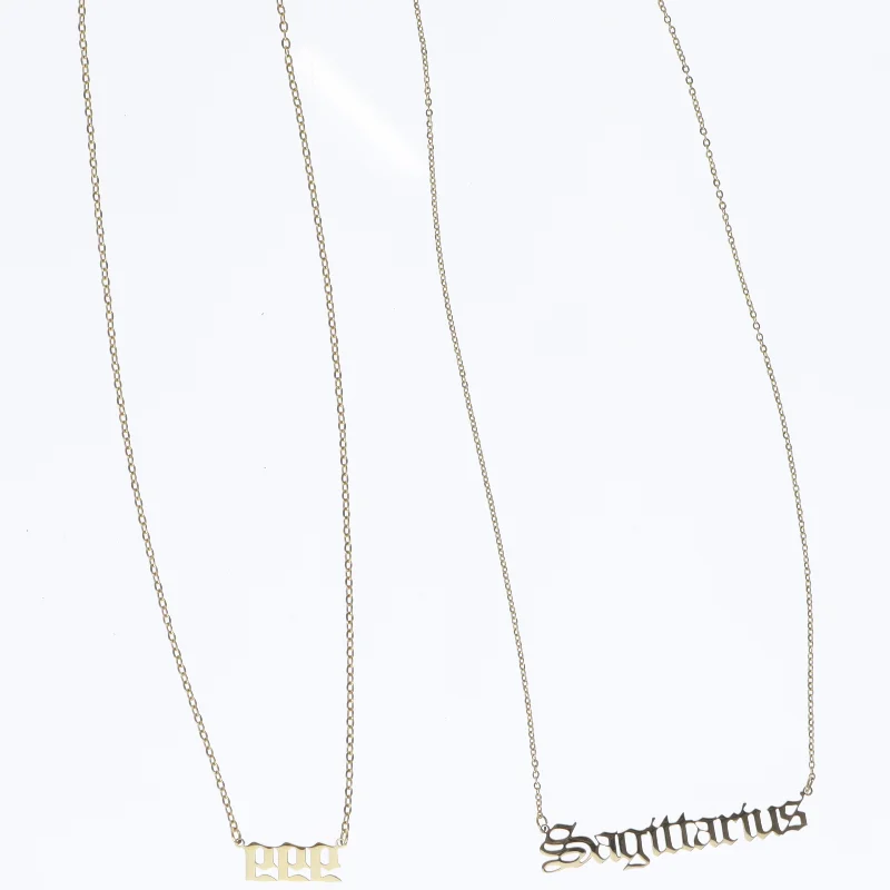 Kædesæt med vedhæng (str. 46 cm. 2 styk)