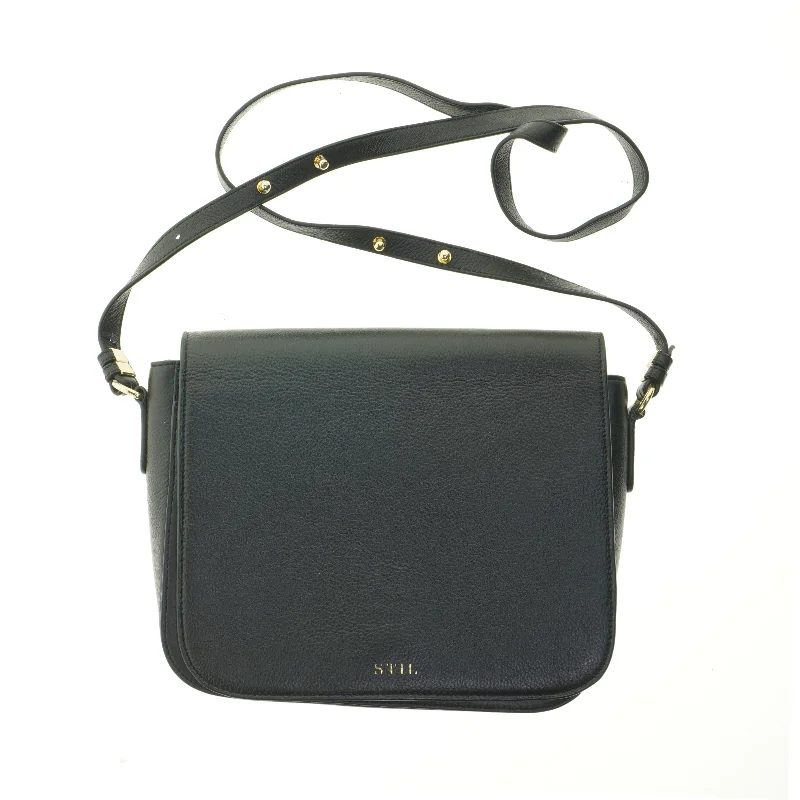 Sort skuldertaske fra STIL (str. 33x25 cm)