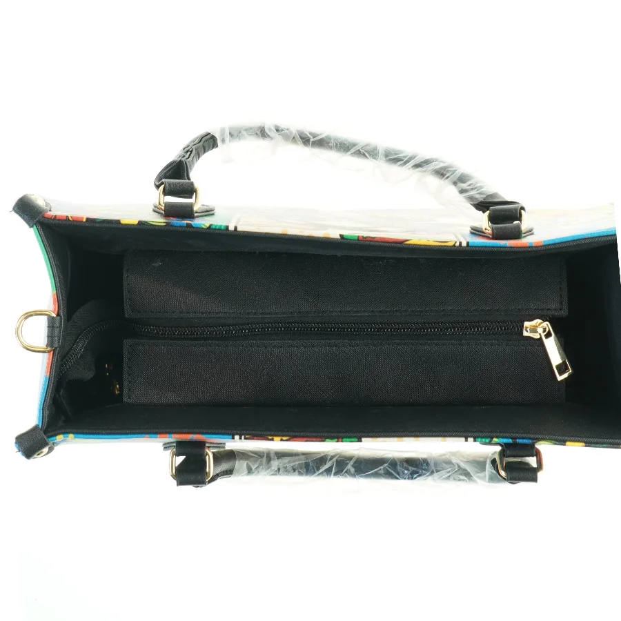 Farverig håndtaske med print (str. 35x13x27 cm)