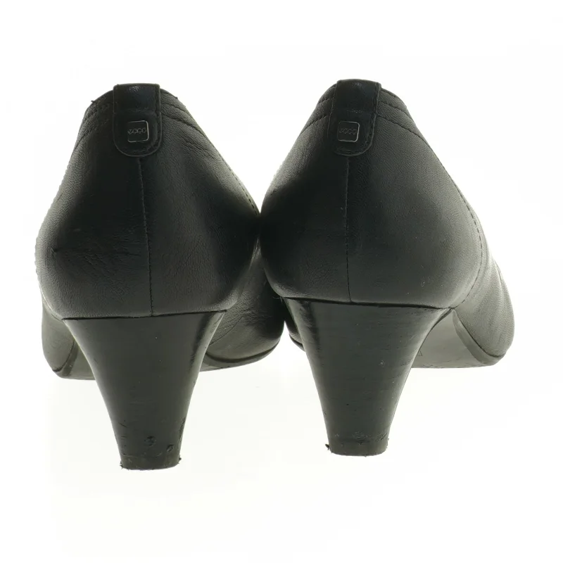 Ecco sko med hæl fra Ecco (str. 39 )