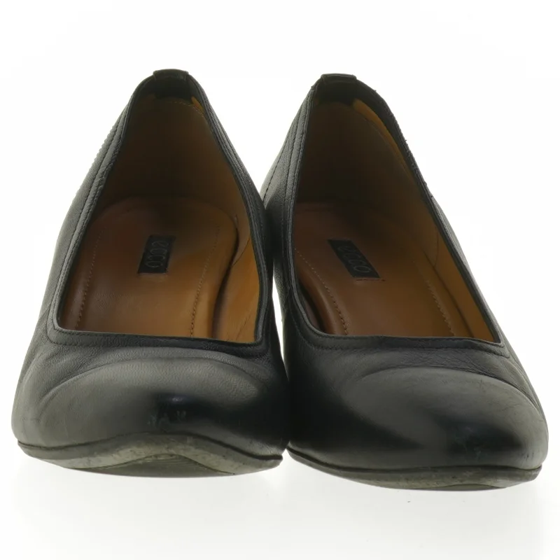 Ecco sko med hæl fra Ecco (str. 39 )