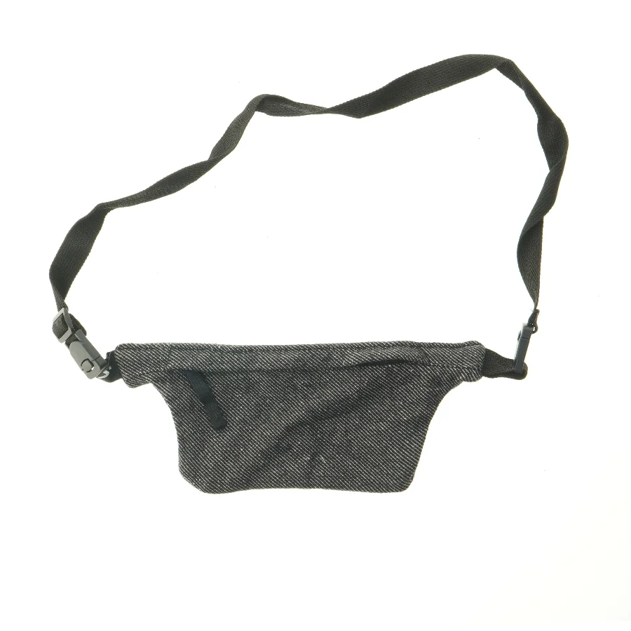 Sort bæltetaske (str. 30x12 cm)