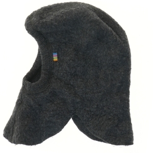 Uldhue med øreklaffer fra Joha (str. 80)