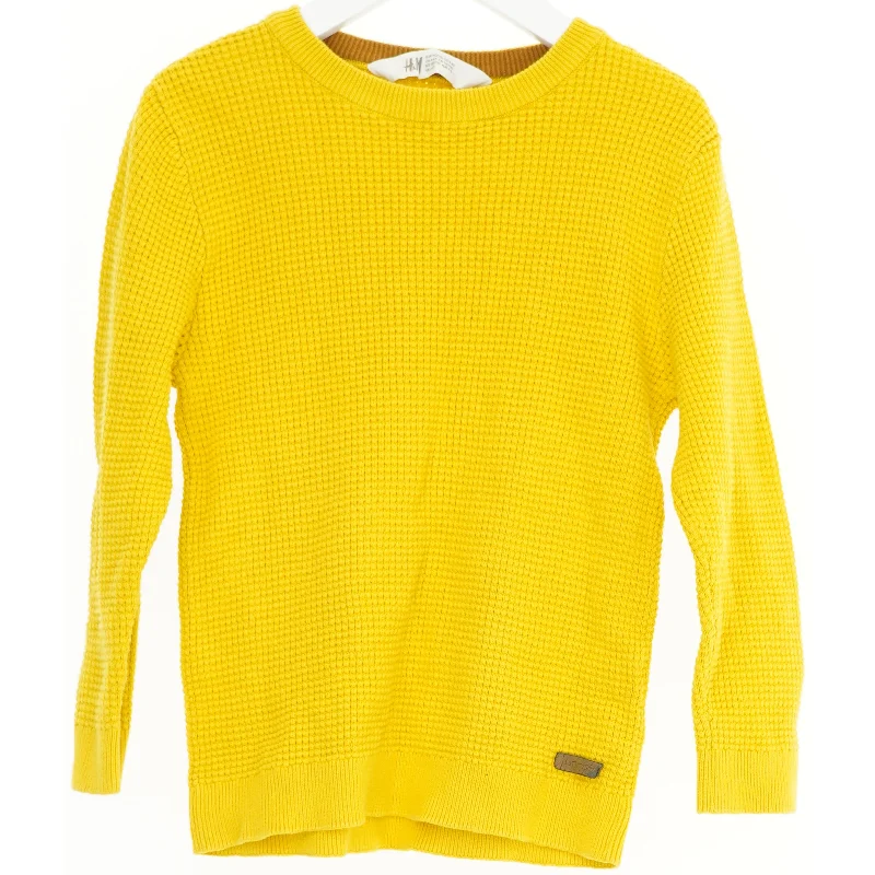 Gul sweater fra H&M (str. 116)