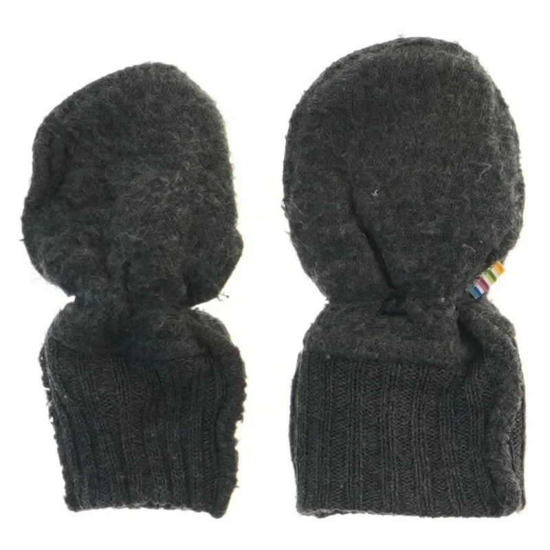 Grå børnevotter med elastik fra Joha (str. 17 cm)