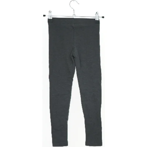 Grå leggings til børn fra H&M (str. 116)