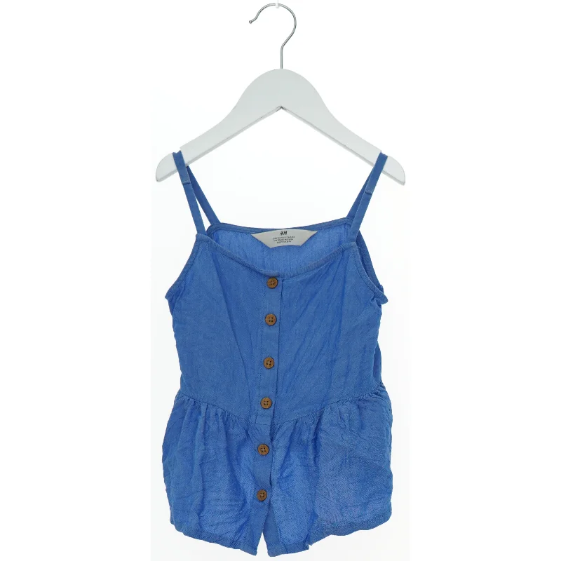 Sommerdragt med stropper fra H&M (str. 134)