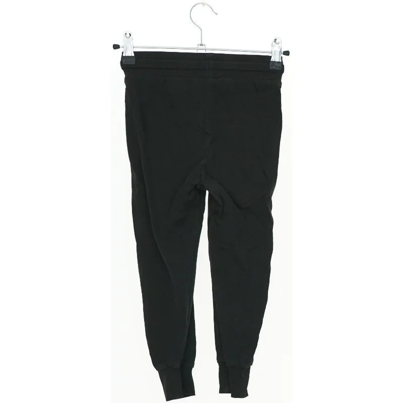 Sort sweatpants fra H&M (str. 110)