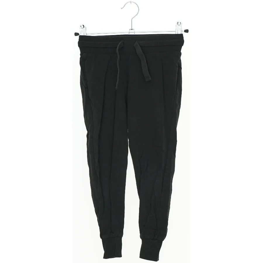 Sort sweatpants fra H&M (str. 110)