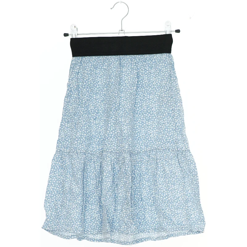 Blå nederdel med mønster fra Name It (str. 116)