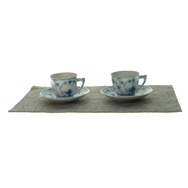 Kopper med underkopper fra B Og G (str. 14 x 8 og 1 x 8 )